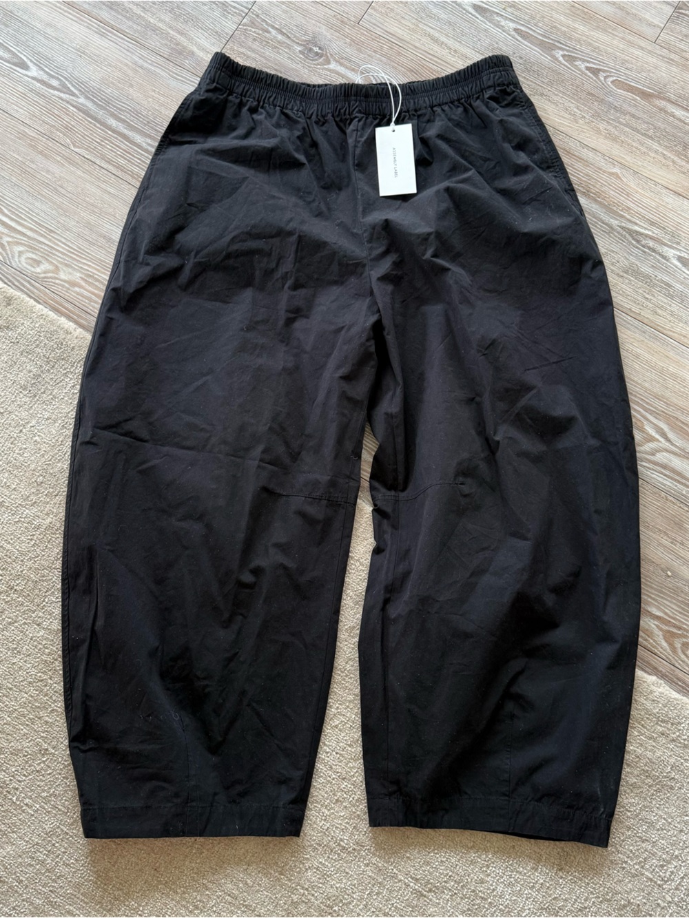 Assembly Label Lola barrel pants